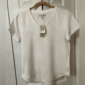 Alexander Jordan Classic White Short Sleeve Top